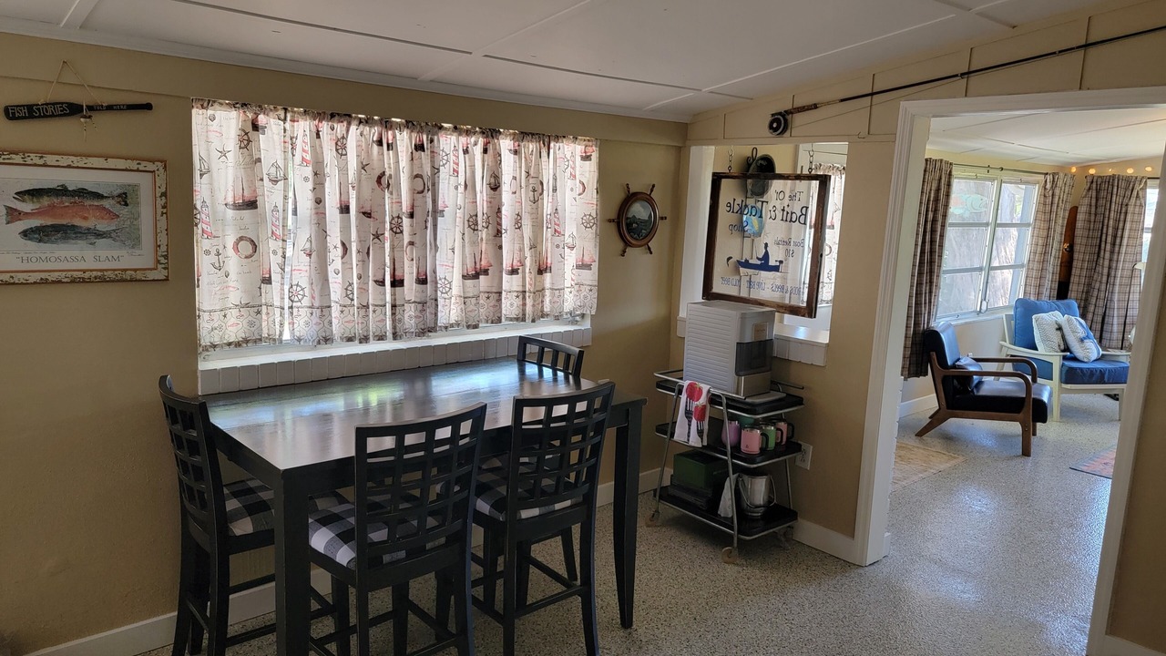 Photo of Bedroom in Homosassa