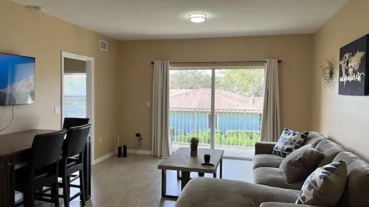 Photo of Livingroom in Holly Hill