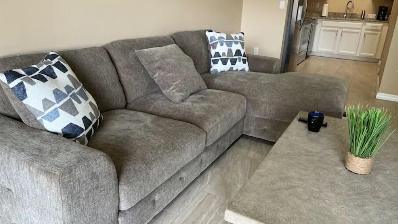 Photo of Livingroom in Holly Hill