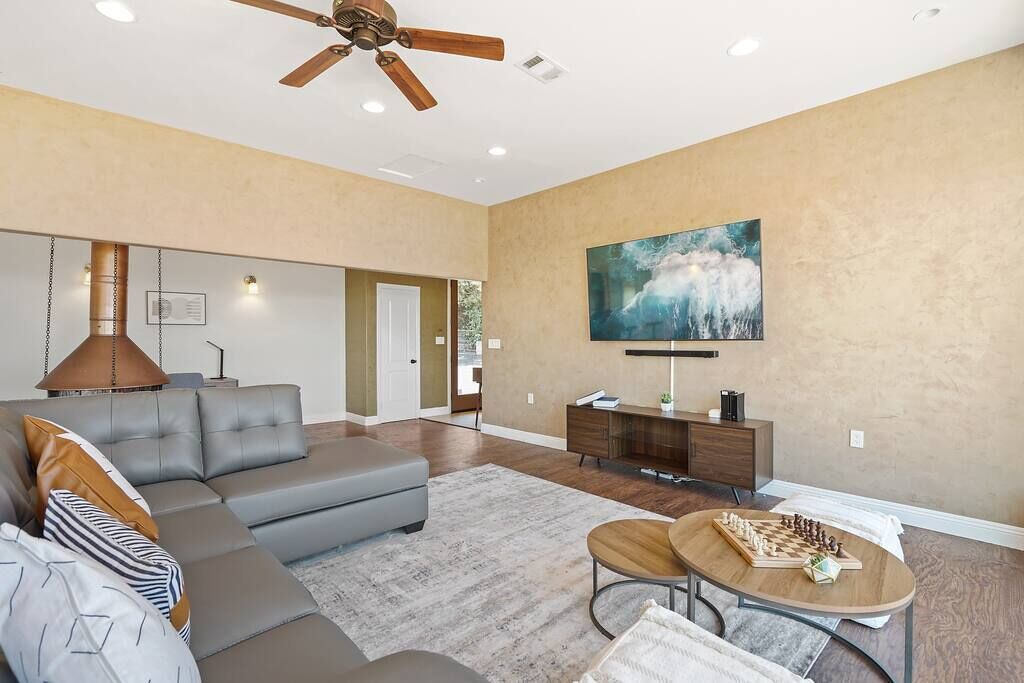 Photo of Livingroom in Hidden Valley