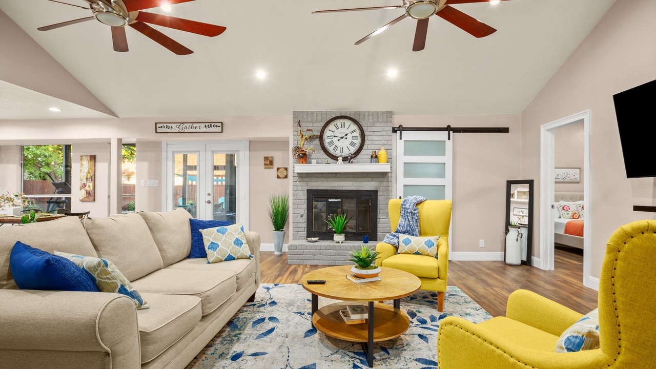 Photo of Livingroom in The Woods