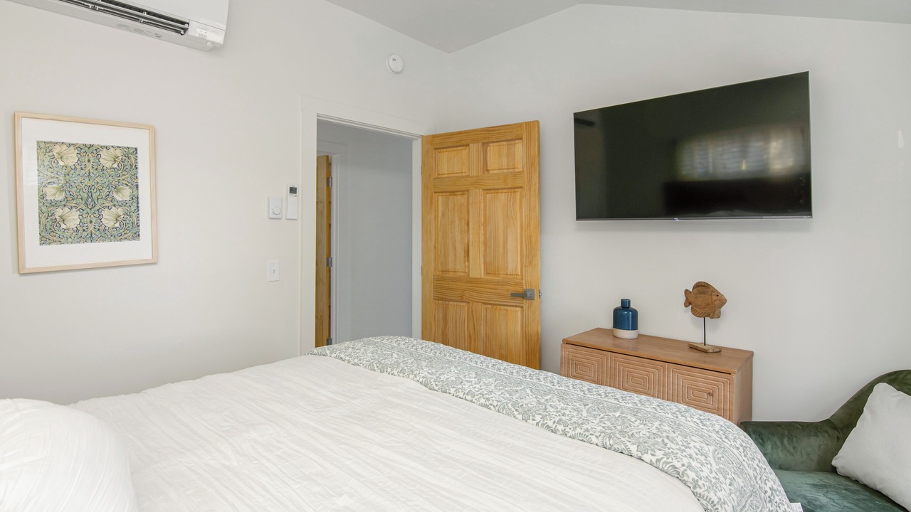 Photo of Bedroom in Malletts Bay