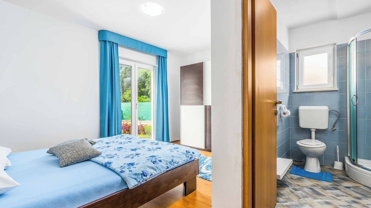 Photo of Bedroom in Sumber