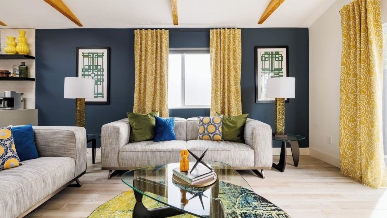 Photo of Livingroom in Camelback East