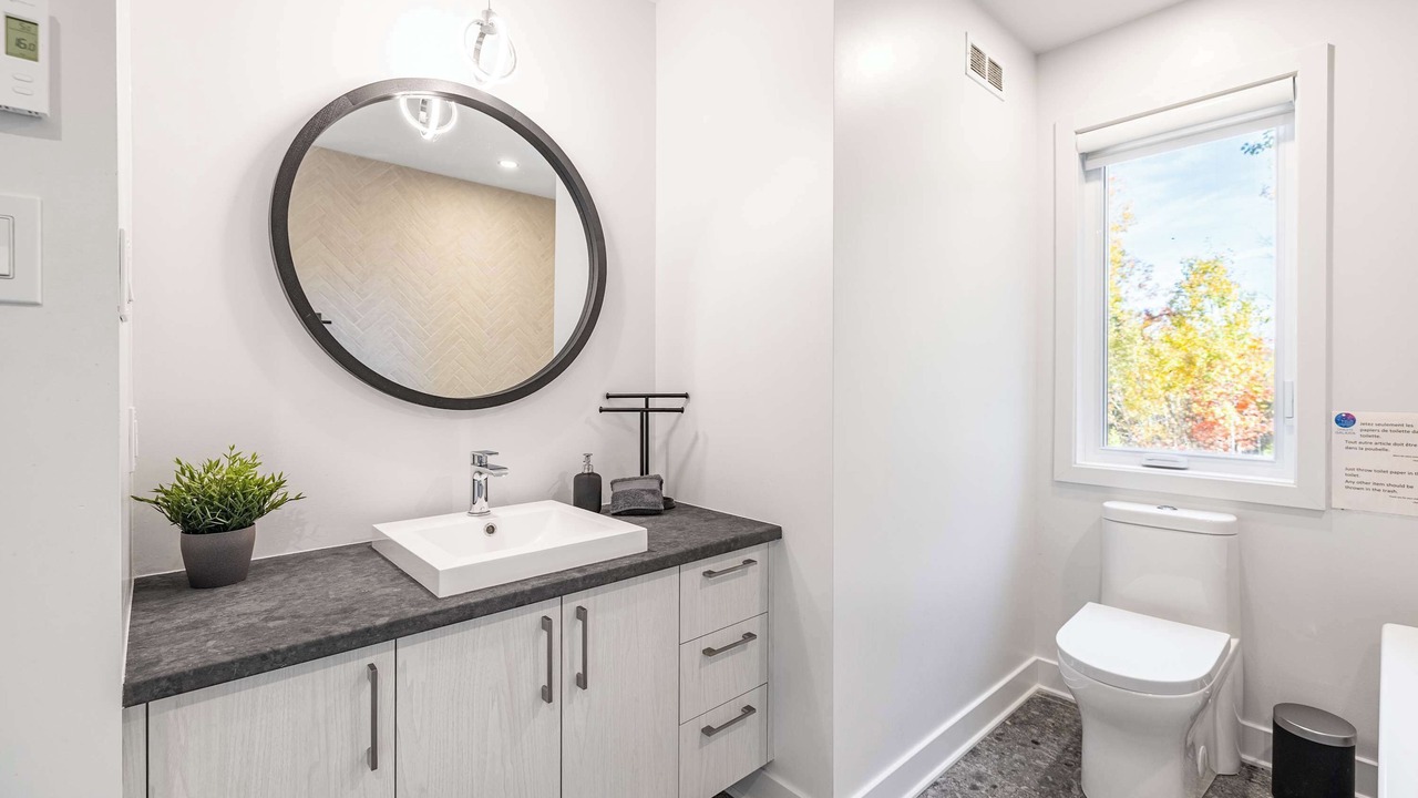 Photo of Bathroom in Saint Come