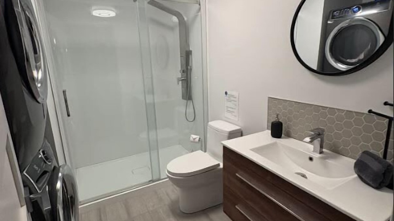 Photo of Bathroom in Saint Come