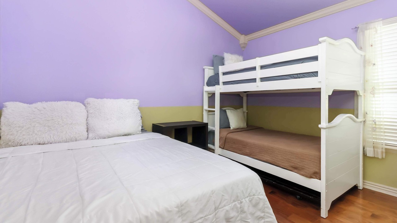 Photo of Bedroom in Springdale