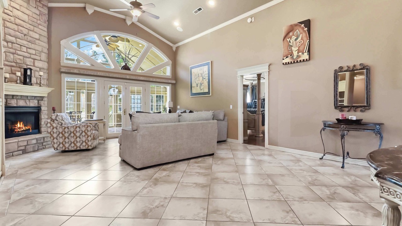 Photo of Livingroom in Springdale