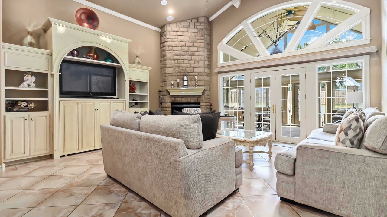 Photo of Livingroom in Springdale