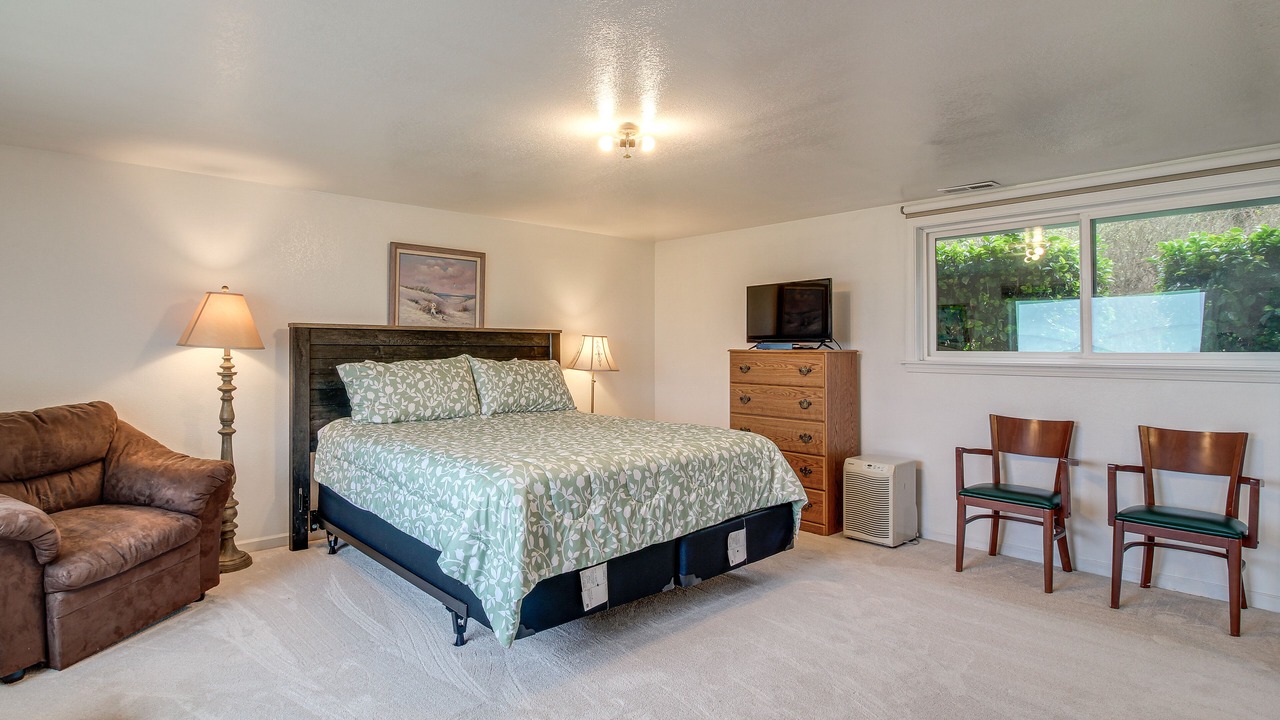 Photo of Others in Coos Bay