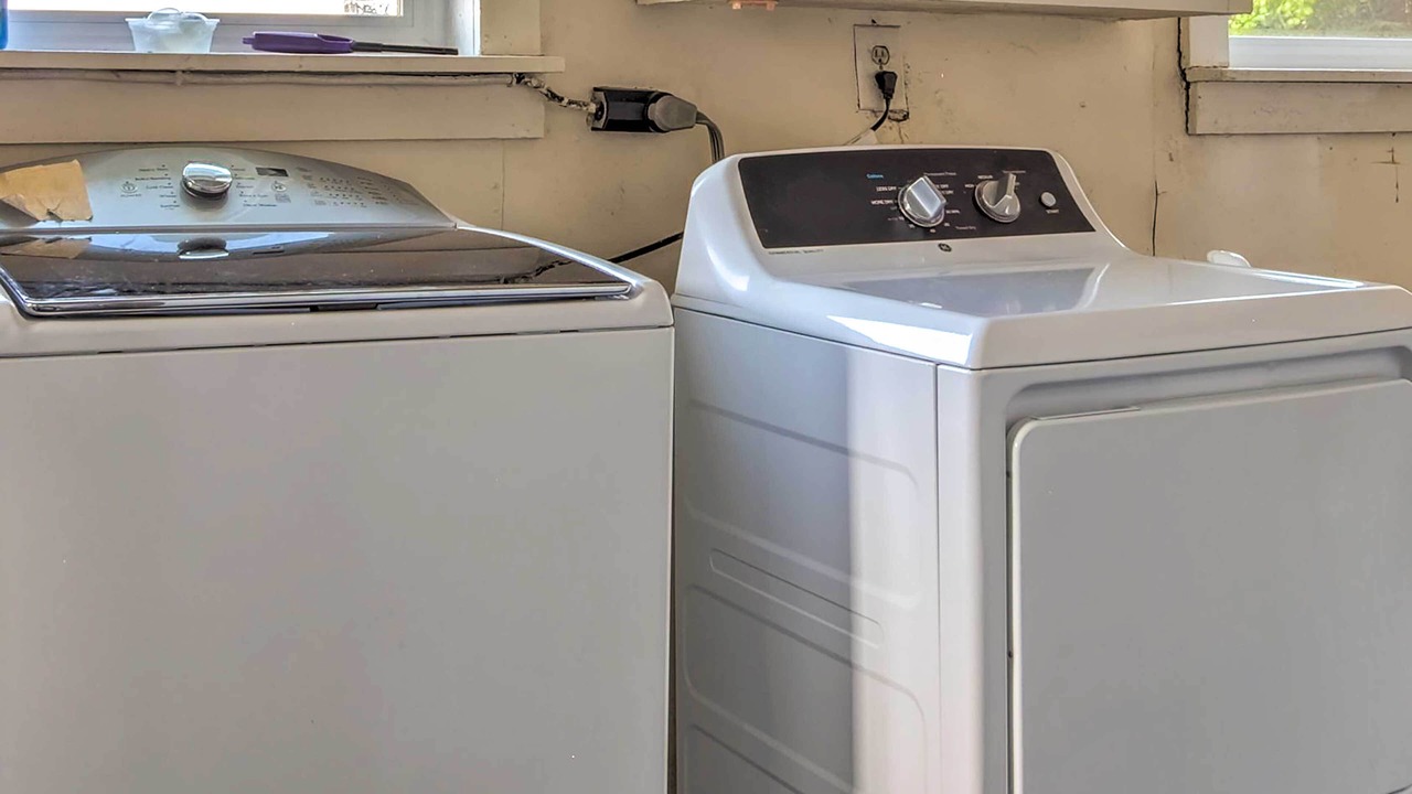 Photo of Bedroom in Coos Bay