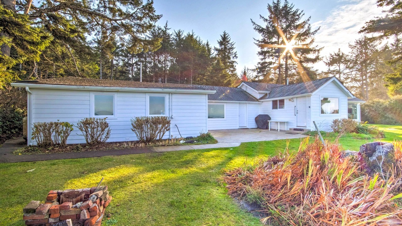 Photo of Outdoor in Coos Bay