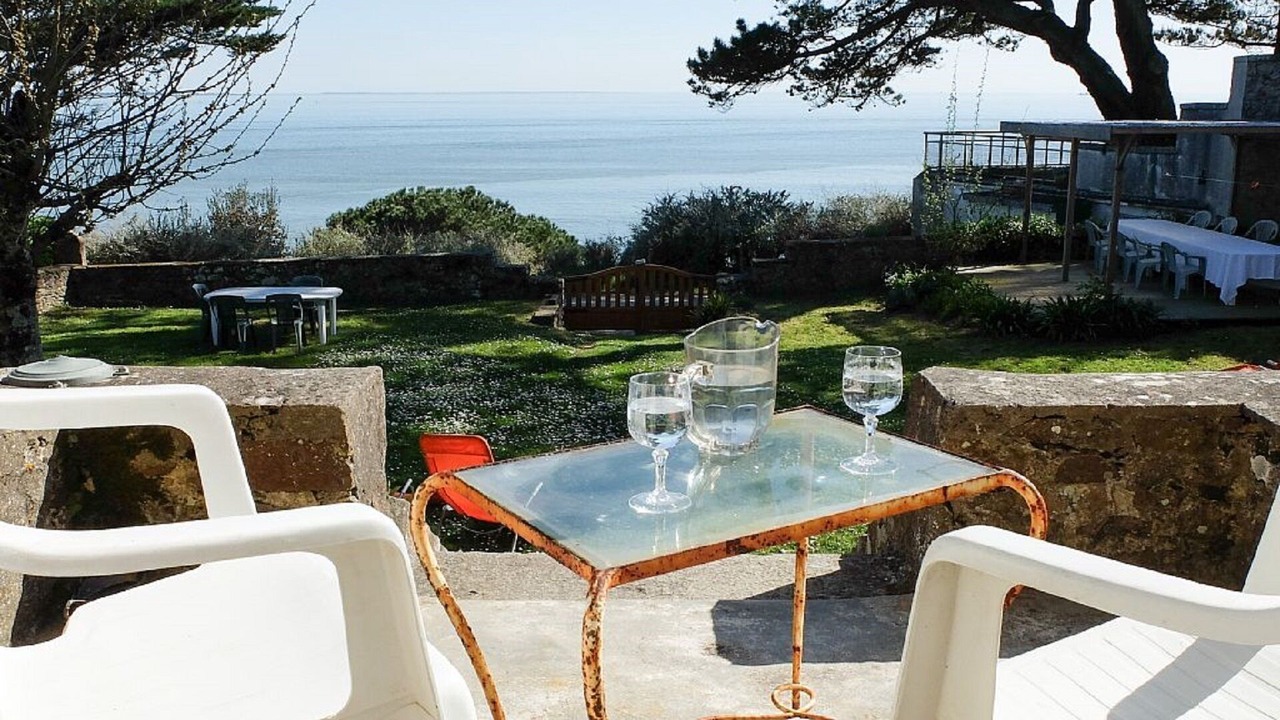 Photo of Patio Balcony in Saint-Marc-sur-Mer