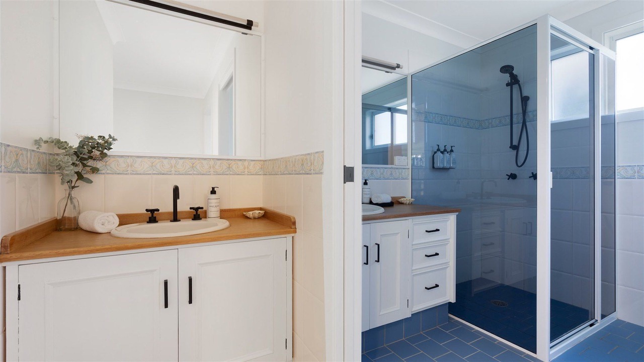 Photo of Bathroom in Currarong