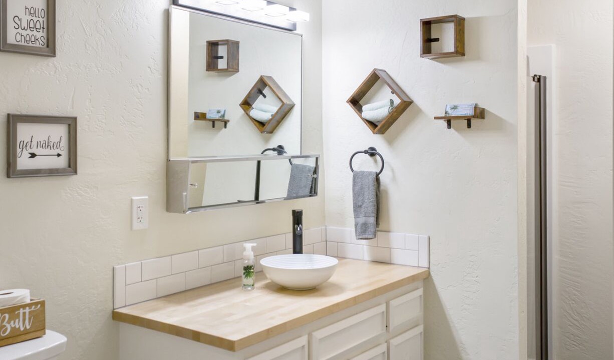 Photo of Bathroom in Cascade