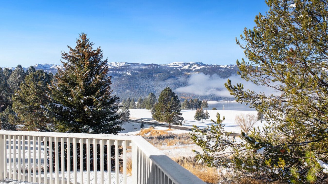 Photo of Outdoor in Cascade