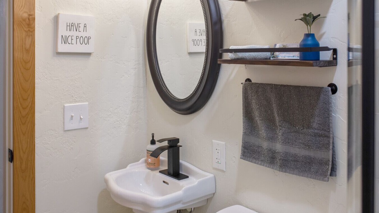 Photo of Bathroom in Cascade