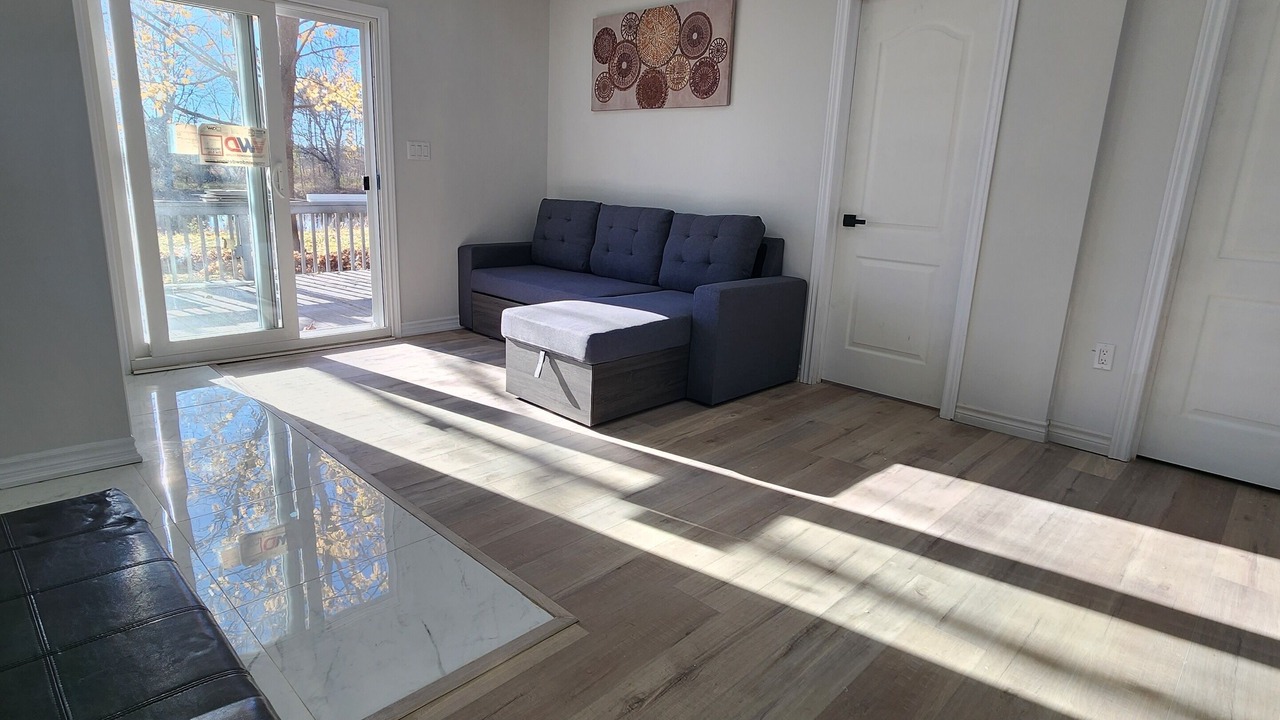 Photo of Livingroom in West Elgin