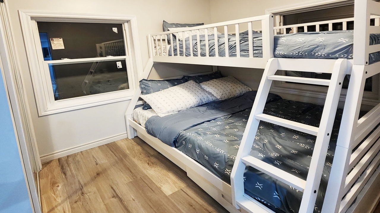 Photo of Bedroom in West Elgin