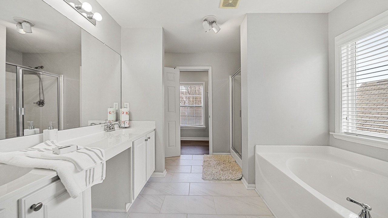 Photo of Bathroom in Union City