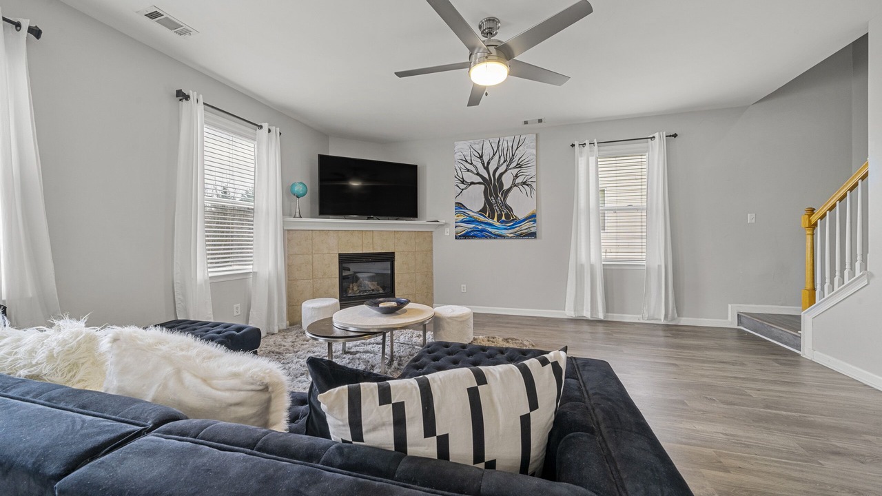 Photo of Livingroom in Union City