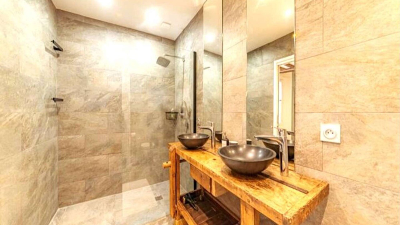 Photo of Bathroom in Bonne-Nouvelle