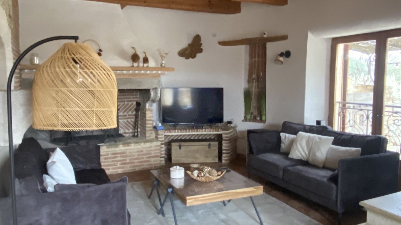 Photo of Livingroom in Larnas