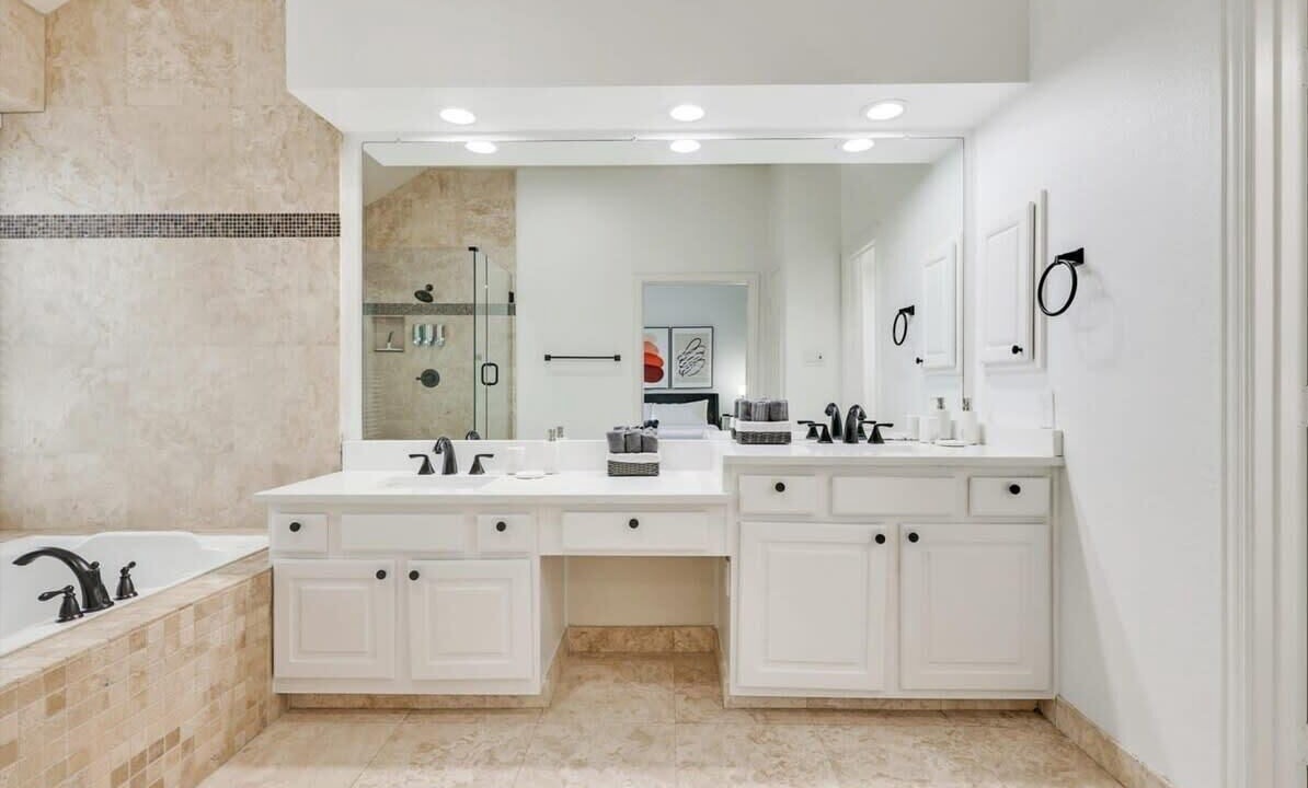 Photo of Bathroom in Rowlett