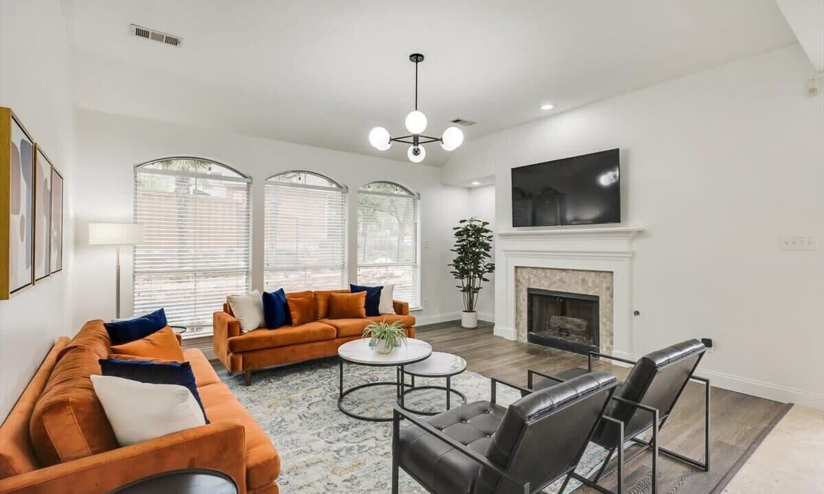 Photo of Bedroom in Rowlett