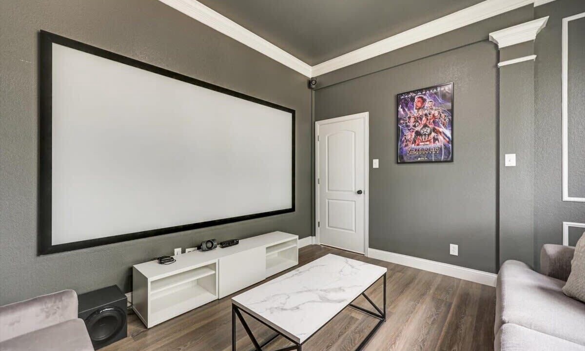 Photo of Livingroom in Rowlett