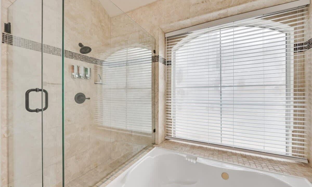 Photo of Bathroom in Rowlett