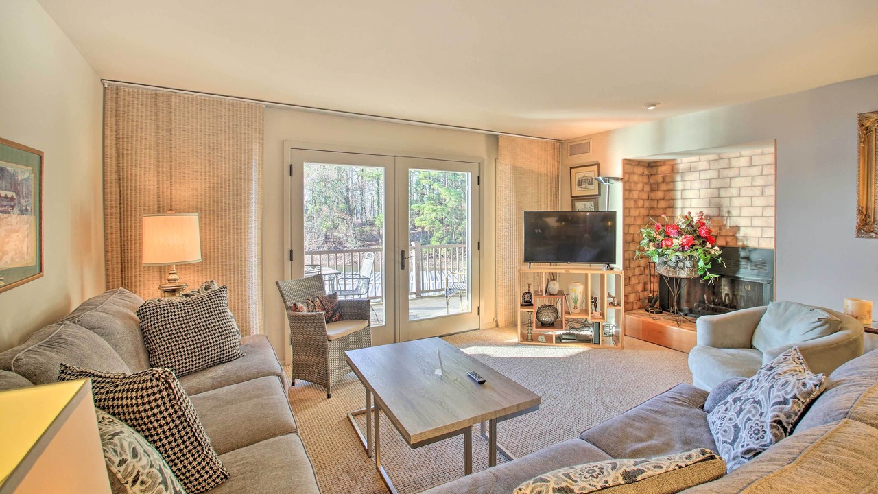 Photo of Bedroom in Mid America