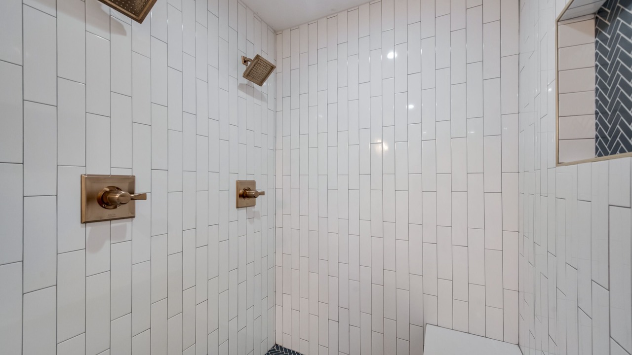 Photo of Bathroom in North Central Carrollton