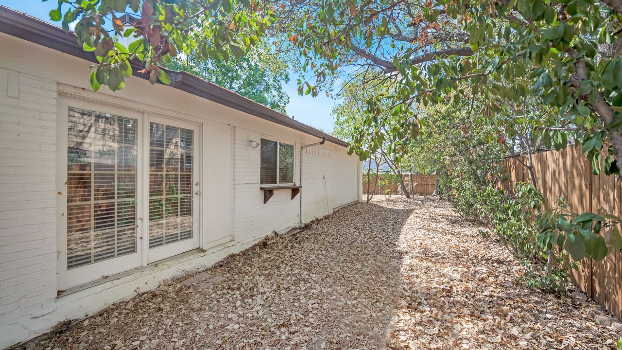 Photo of Outdoor in North Central Carrollton