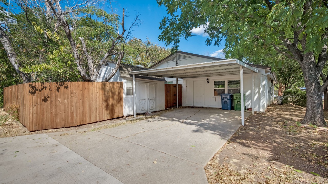 Photo of Outdoor in North Central Carrollton