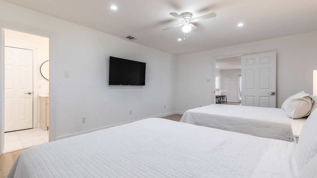 Photo of Bedroom in North Central Carrollton