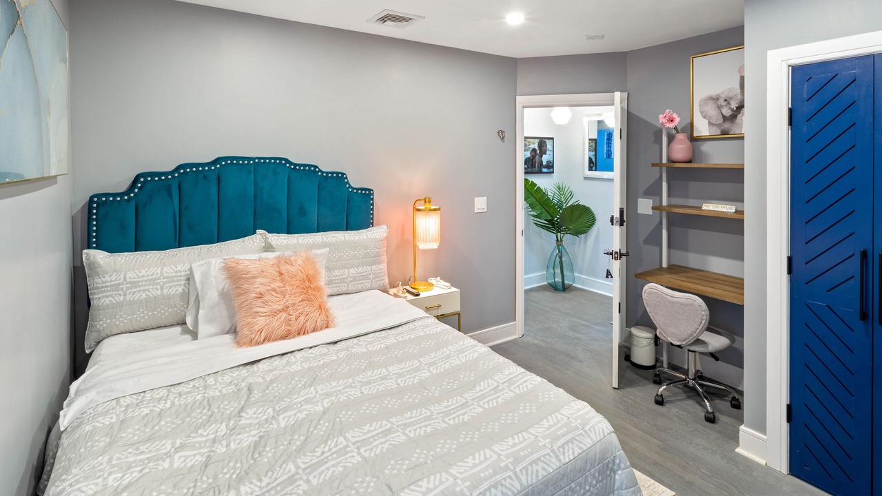 Photo of Others in Queens