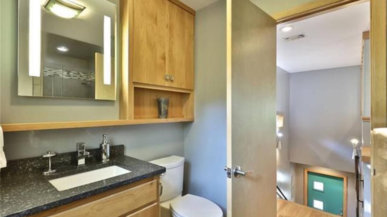 Photo of Bathroom in Coleman