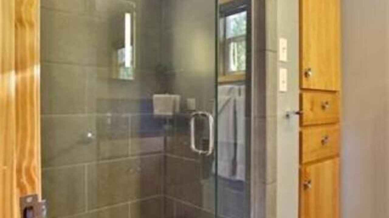 Photo of Bathroom in Coleman