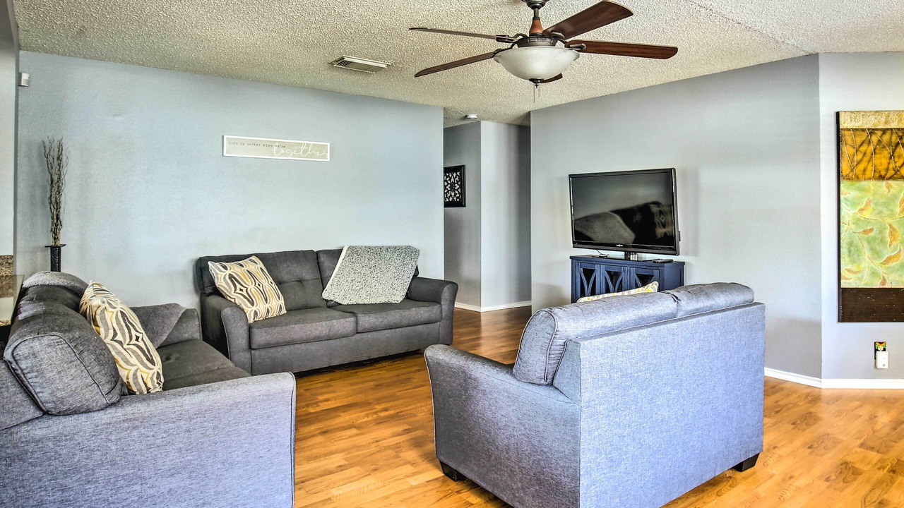 Photo of Livingroom in Country View