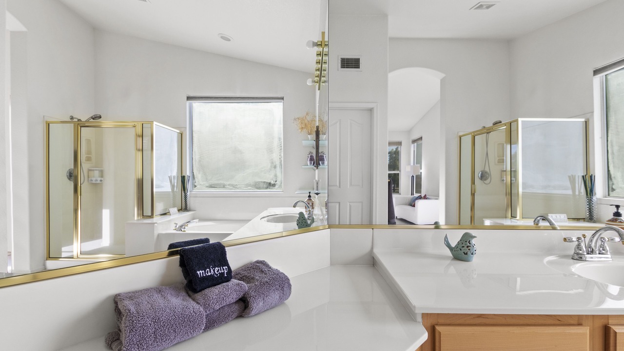 Photo of Bathroom in Arrowhead Ranch