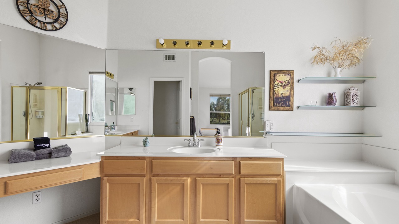 Photo of Bathroom in Arrowhead Ranch