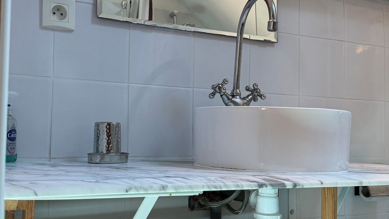 Photo of Bathroom in Frayssinet-le-Gelat