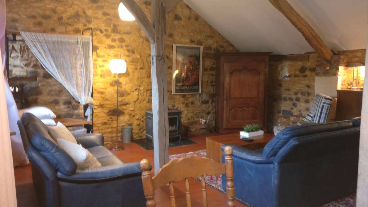Photo of Livingroom in Frayssinet-le-Gelat
