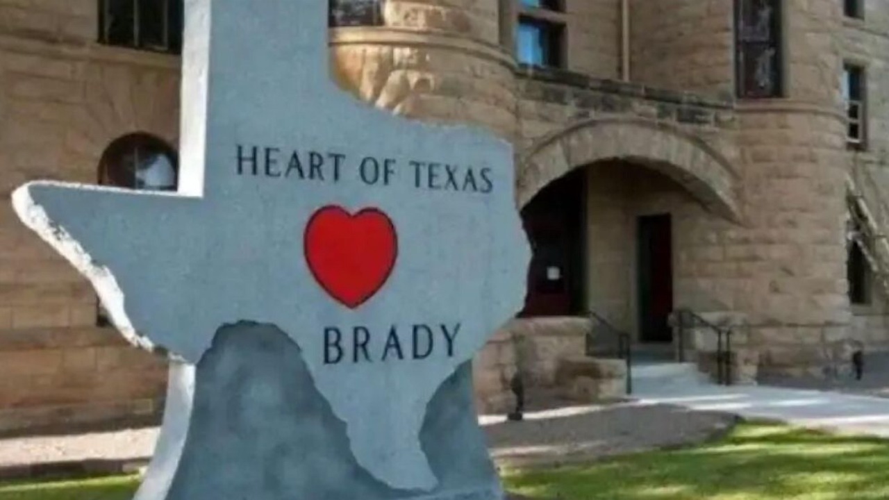Photo of Others in Brady