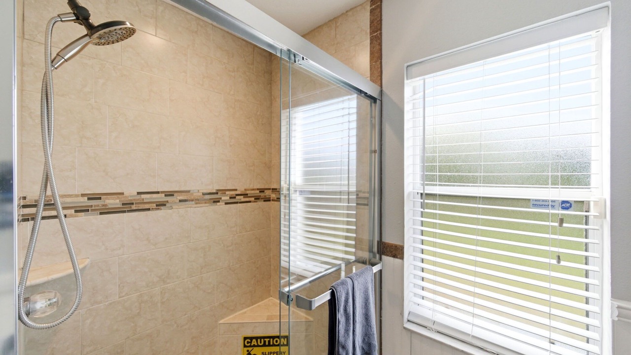 Photo of Bathroom in Rustic Oaks