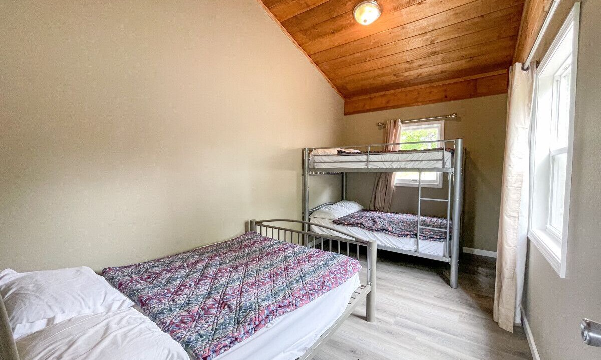 Photo of Bedroom in Lake Ozark
