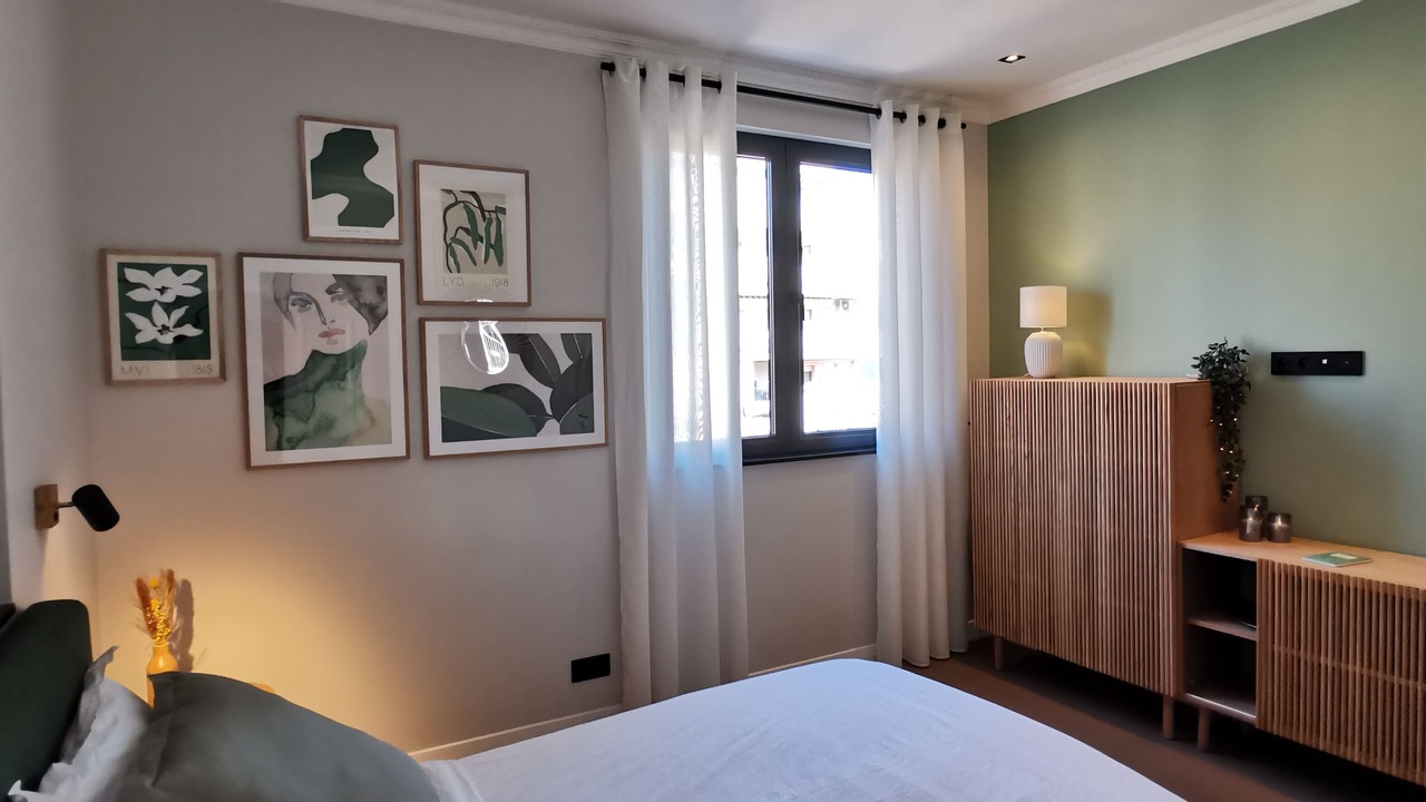 Photo of Bedroom in Les Baumettes