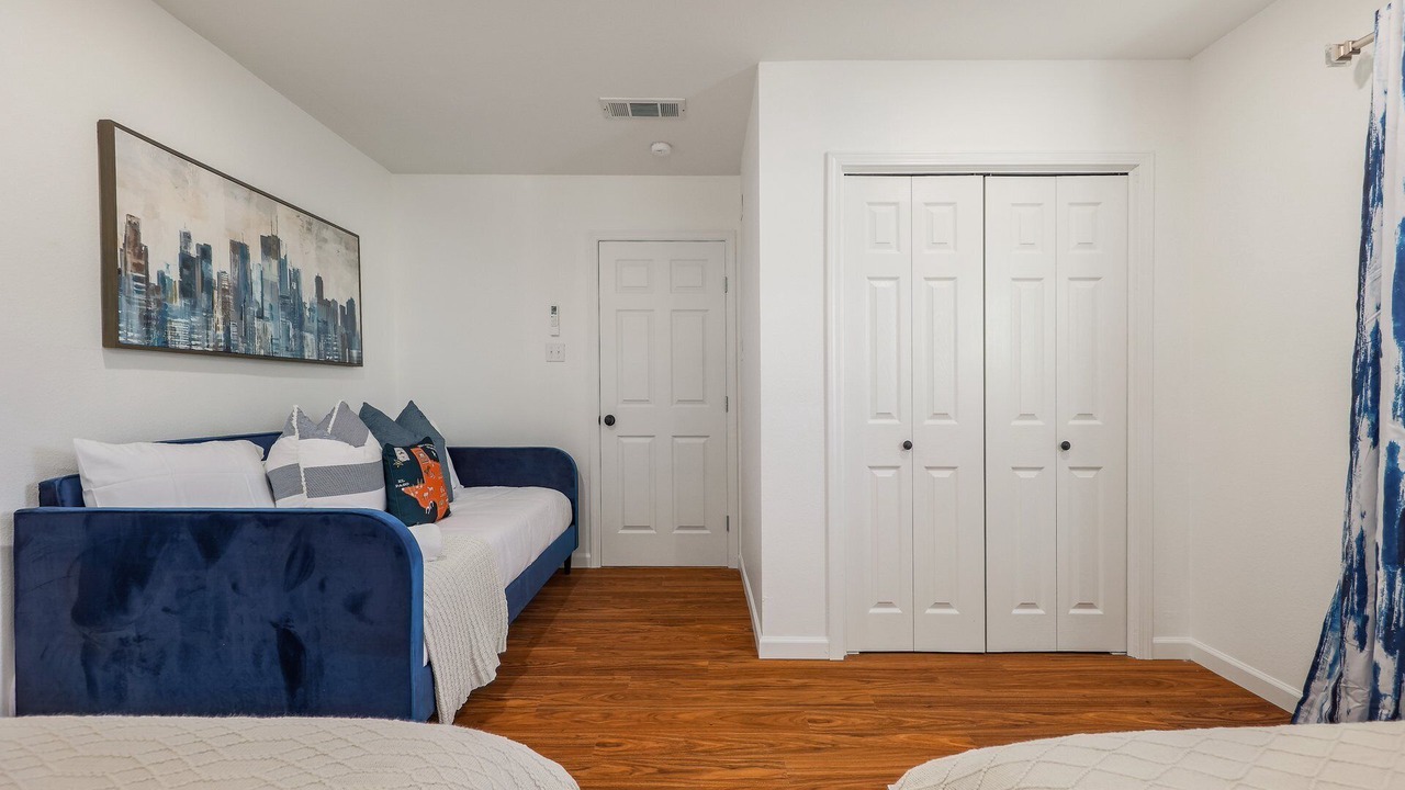 Photo of Bedroom in Walnut Place