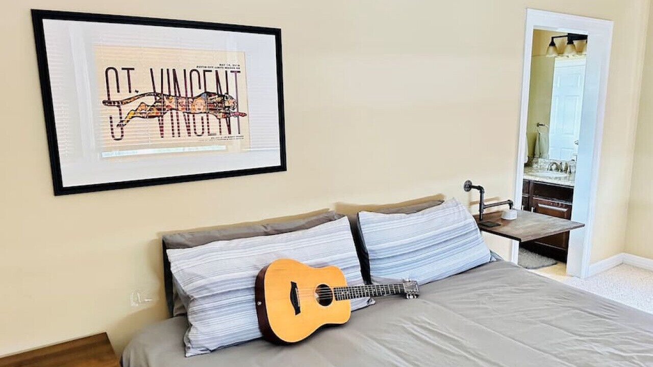Photo of Bedroom in West Campus